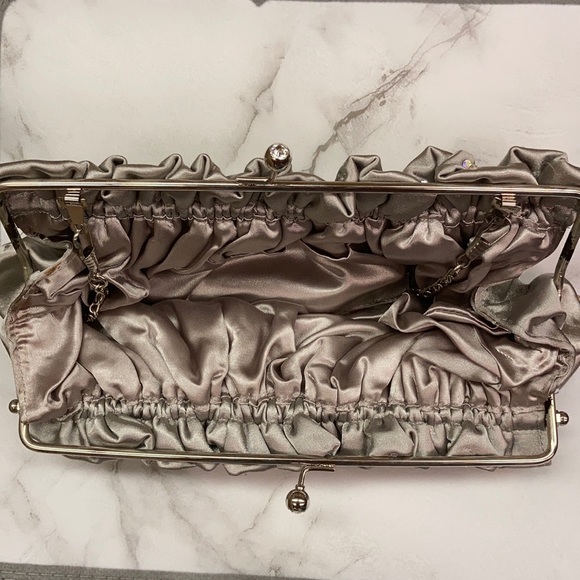 Grey silver clutch with jewels and silver chain - Picture 2 of 8